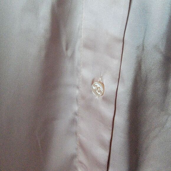 H&M women's V-neck blouse size L light pink Silky Satin Classic long sleeve - Picture 5 of 8